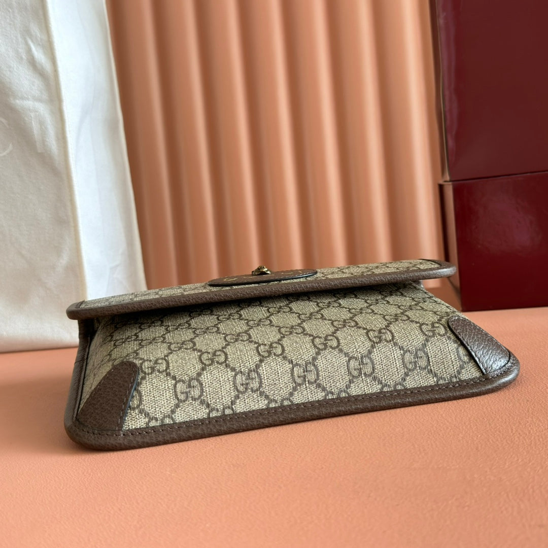 グッチ ネオ ヴィンテージ タイガーヘッド クロスボディバッグ 24インチ キャンバス ブラウンレザートリム