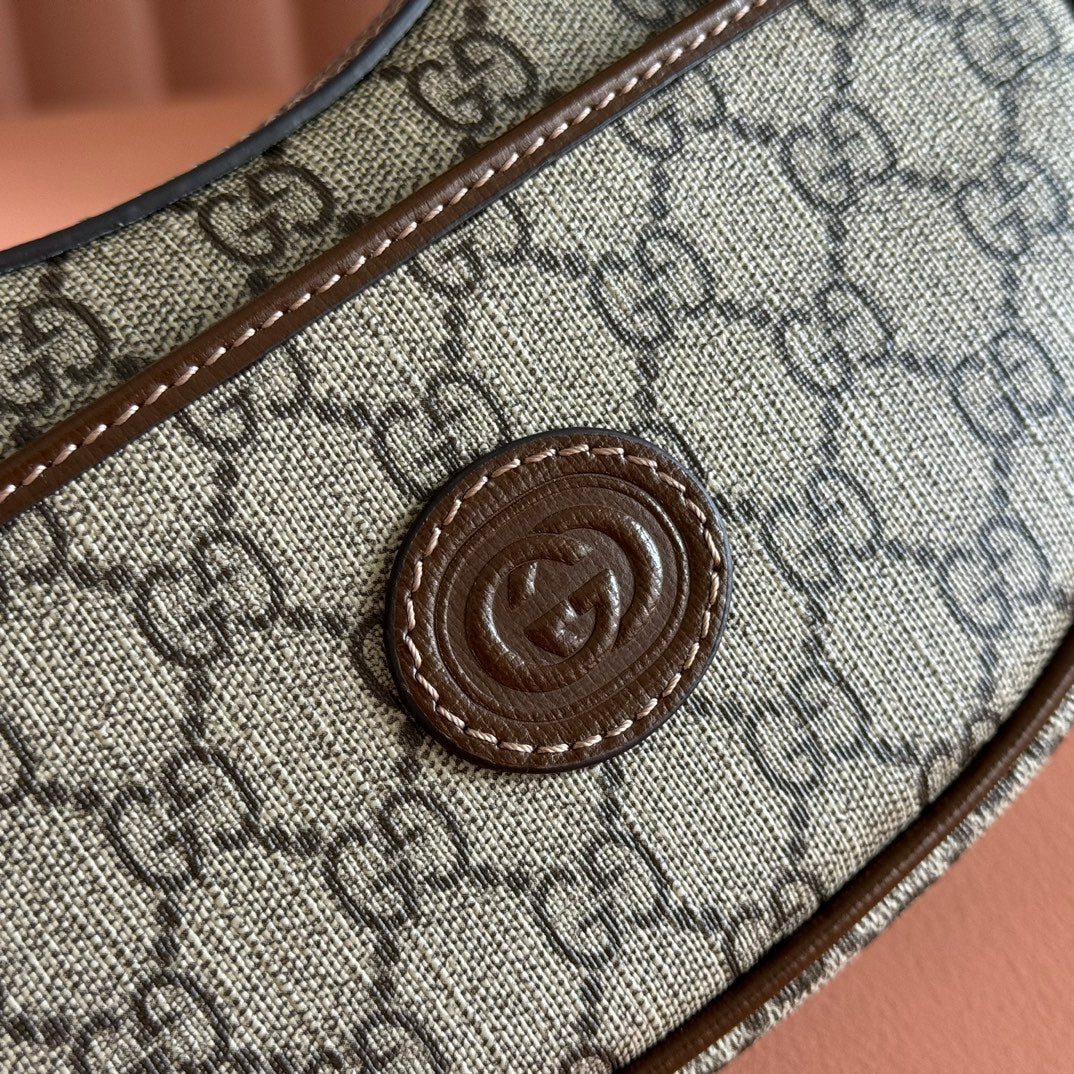 GGスプリーム ショルダーバッグ 22 ブラウン キャンバス ゴールド金具