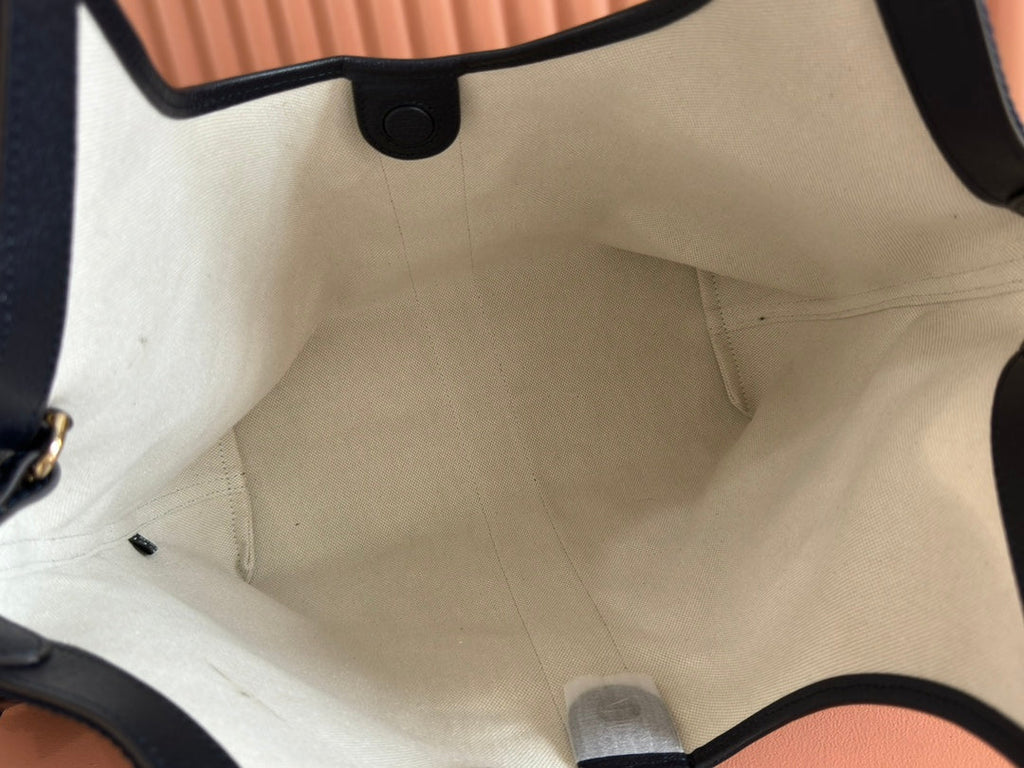 グッチ 25S ジリオ ラージトートバッグ 50 ブルー＆ホワイトデニム