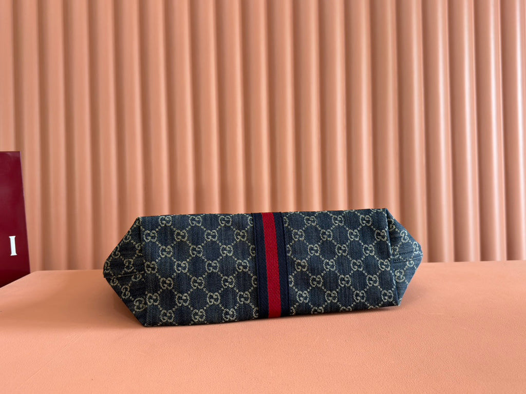 グッチ 25S ジリオ ラージトートバッグ 50 ブルー＆ホワイトデニム