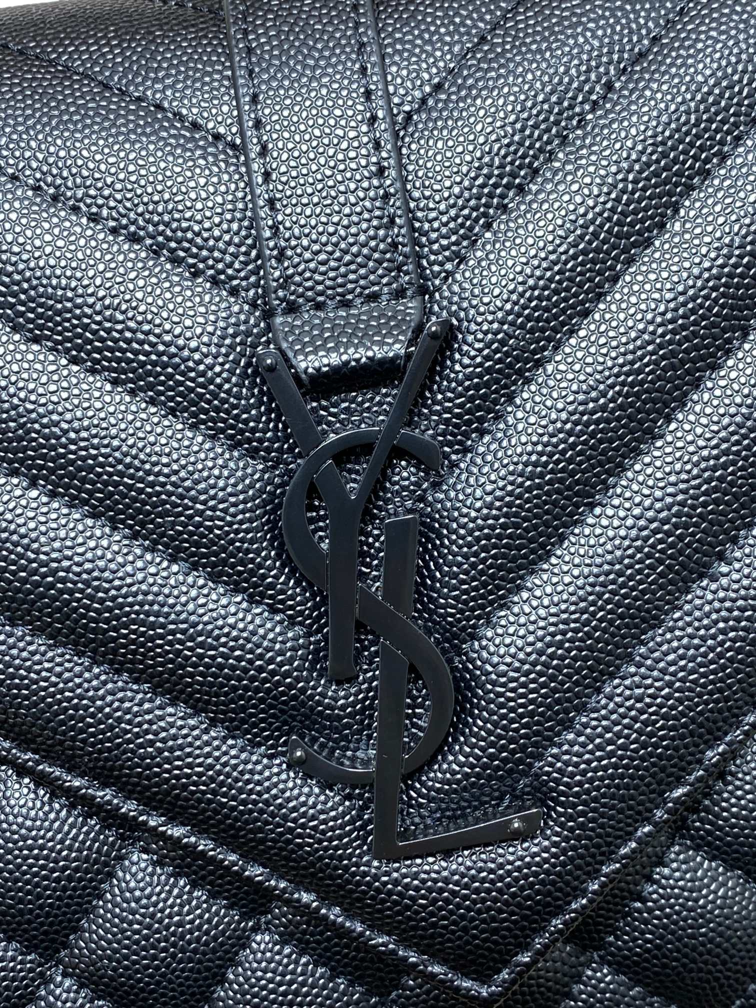 エンベロープチェーンバッグ 24インチ ブラックカーフスキン