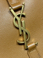 LE 5 À 7 ラージ サプリム バッグ 31 トルティーヤ ブラウン カーフスキン