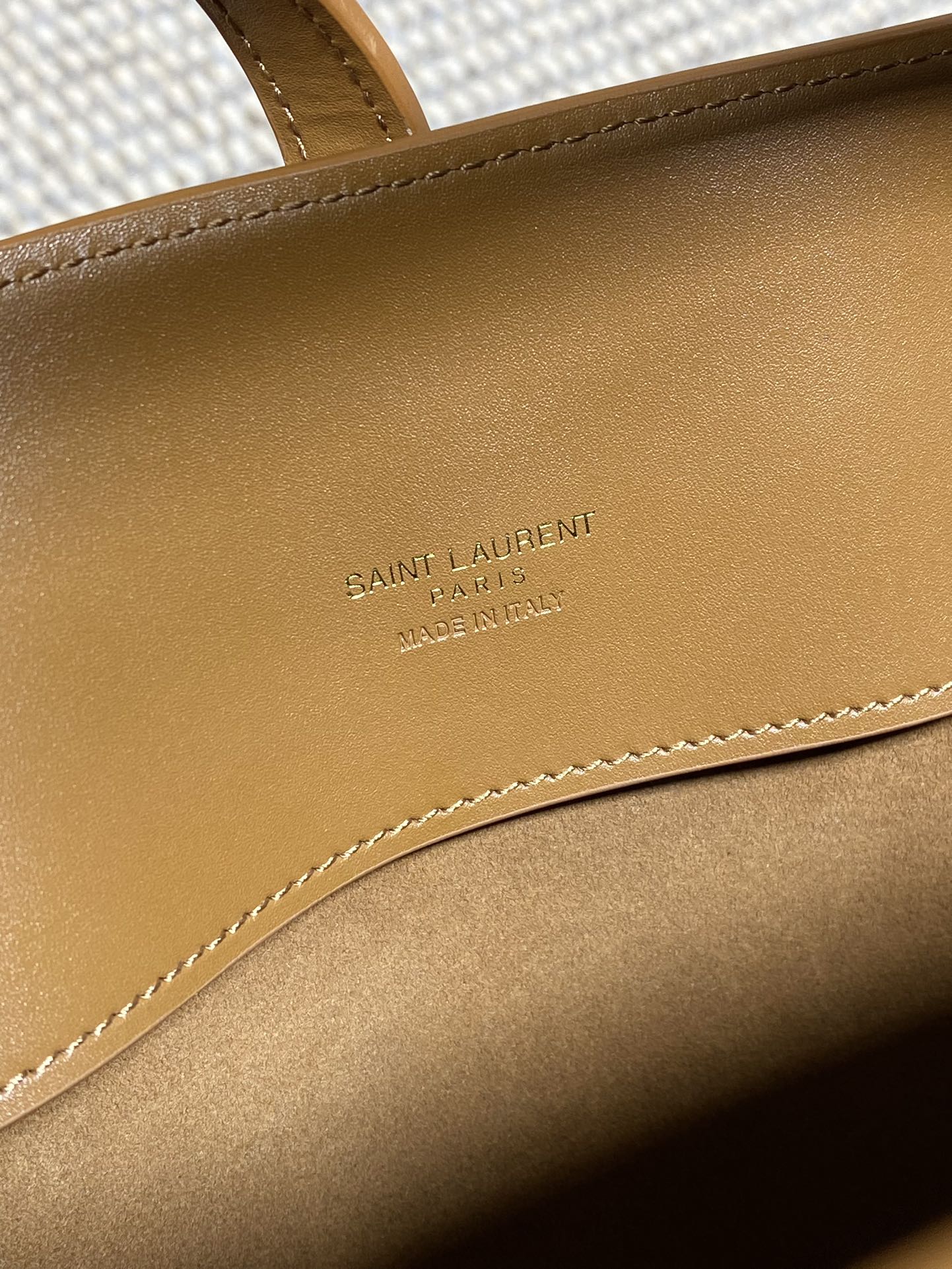 LE 37 ミディアム バケットバッグ 25インチ トルティーヤブラウン カーフスキン ゴールド金具