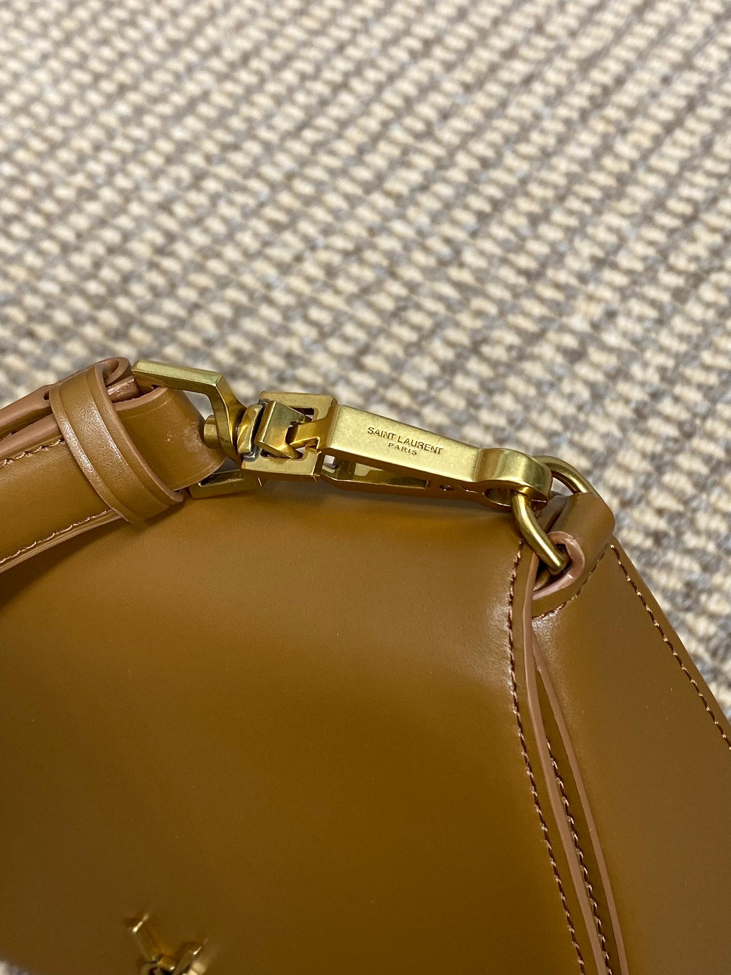 ヴォルテール トップハンドル（箱入り）21 タウニーブラウンカーフスキン ゴールド金具