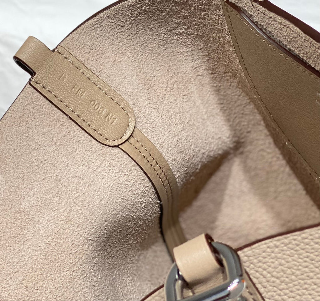 HERMES 25S IN THE LOOP 18 IN LIGHT BROWN CALFSKIN SILVER HARDWARE