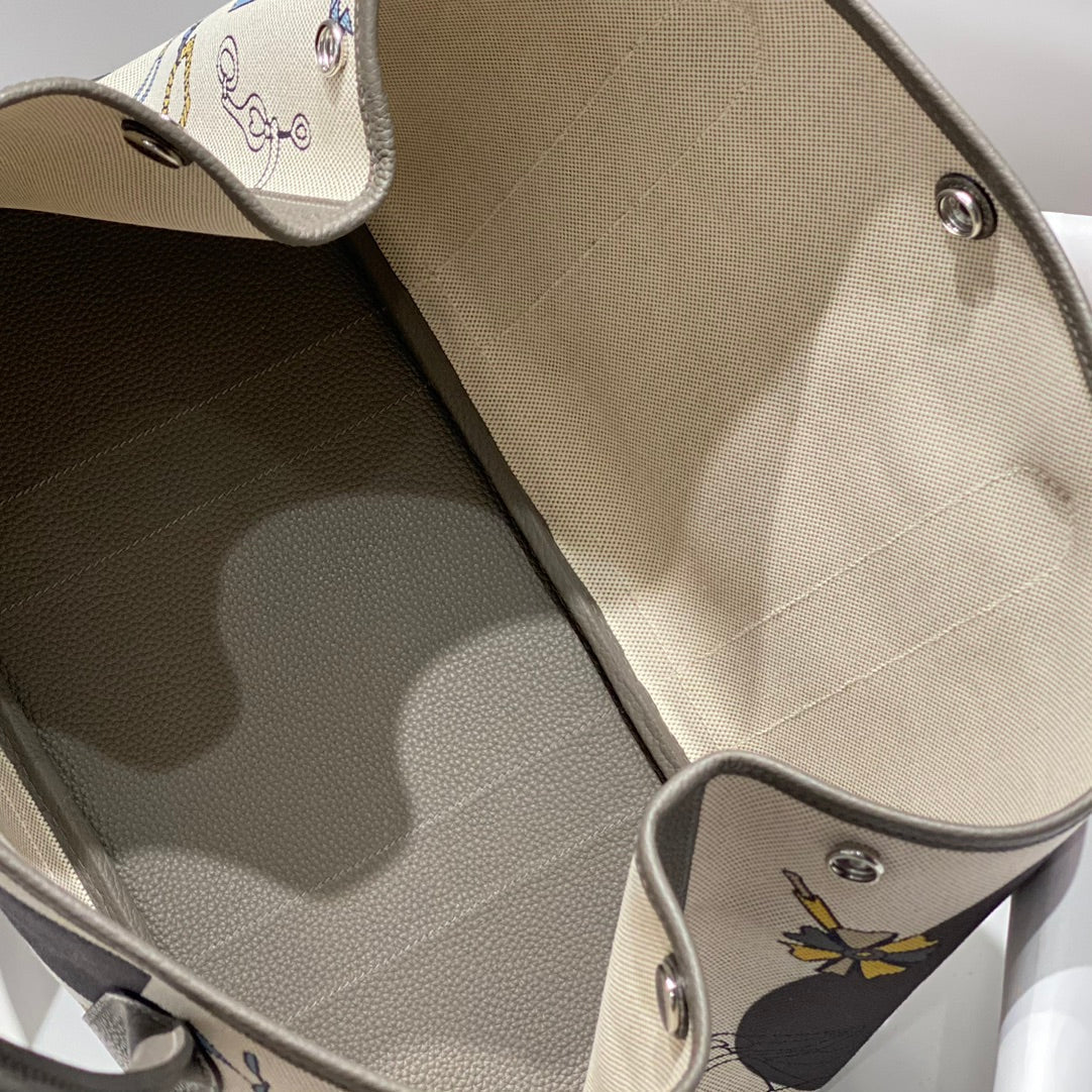 ガーデンパーティー 36 アイボリーイエローブルー トワルH キャンバス エトゥープ カーフスキン 乗馬用ハーネスプリント