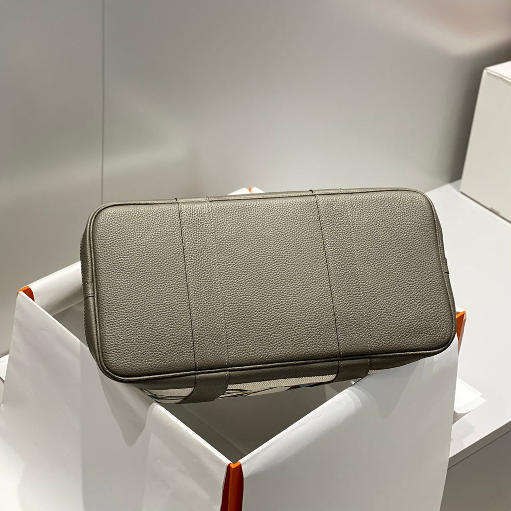 ガーデンパーティー 36 アイボリーイエローブルー トワルH キャンバス エトゥープ カーフスキン 乗馬用ハーネスプリント