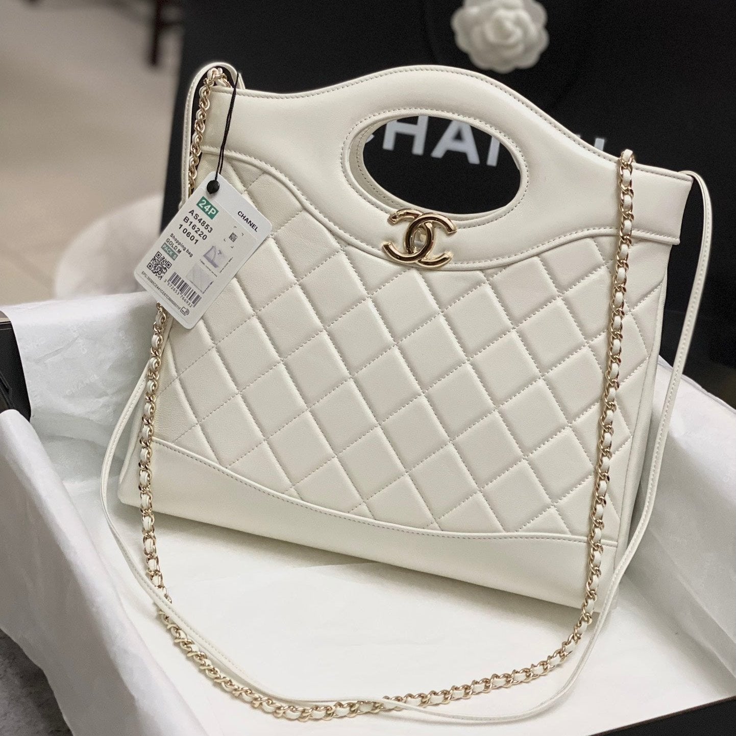 CC スモール 30 ショッピングバッグ（ホワイトカーフスキン）