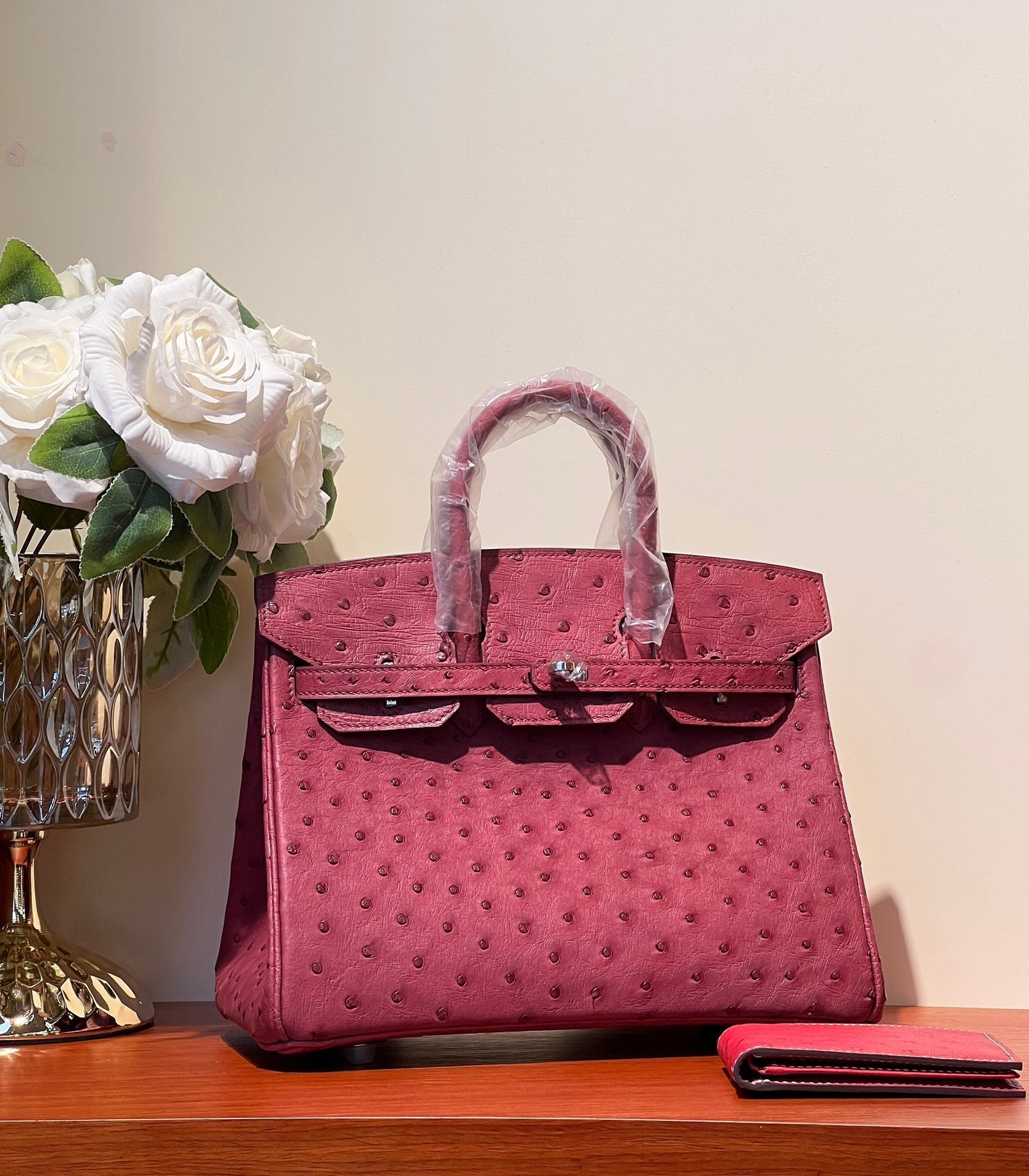 KELLY SELLIER 25 BAG IN CURRANT RED OSTRICH LEATHER WITH SILVER HARDWARE (MADE-TO-ODER)