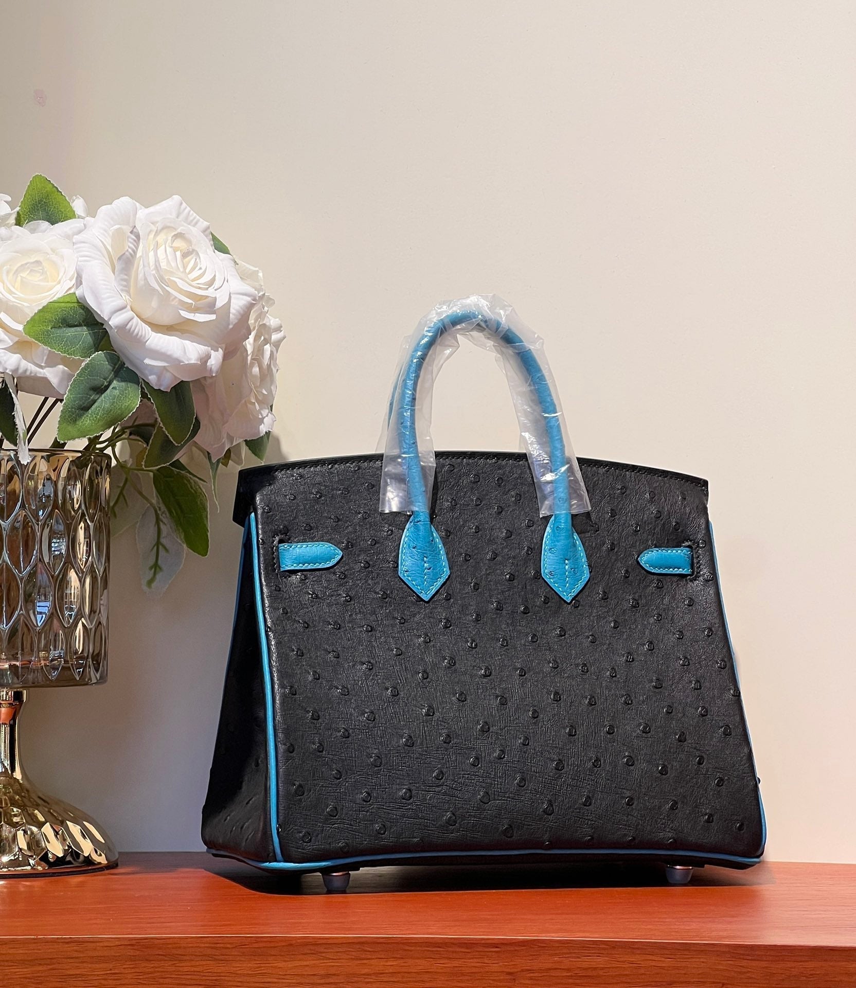 KELLY  SELLIER 25 BAG IN BLACK MIX OCEAN BLUE OSTRICH LEATHER (MADE-TO-ODER)