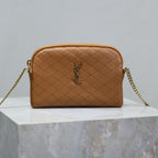 GABY ジップポーチ 19インチ キャラメルブラウン キルティングラムスキン ゴールド金具