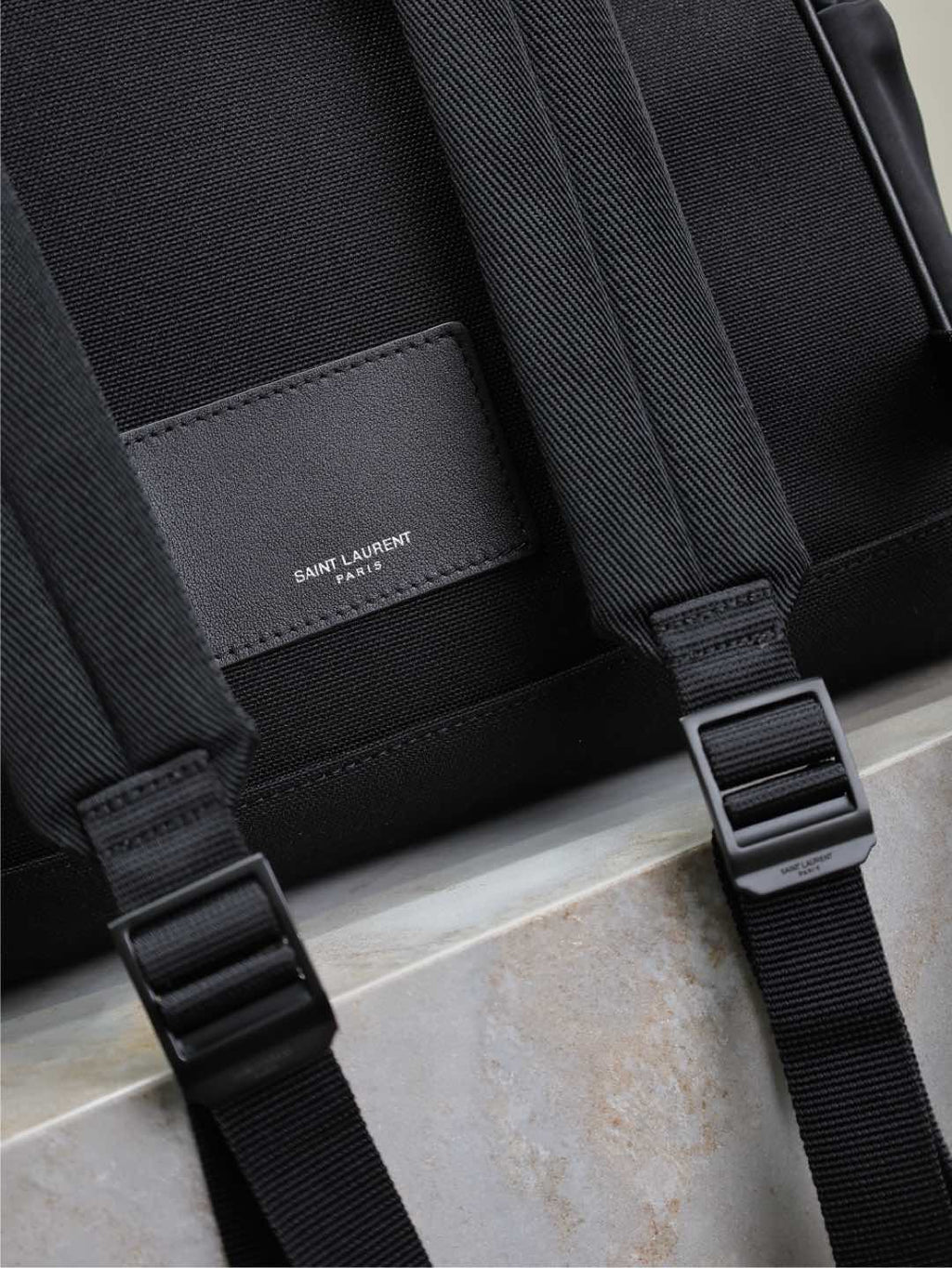 シティ バックパック 38 ブラック シルク