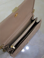 ベッキー 22インチ ミディアムブラウン キルティングラムスキン ゴールドハードウェア