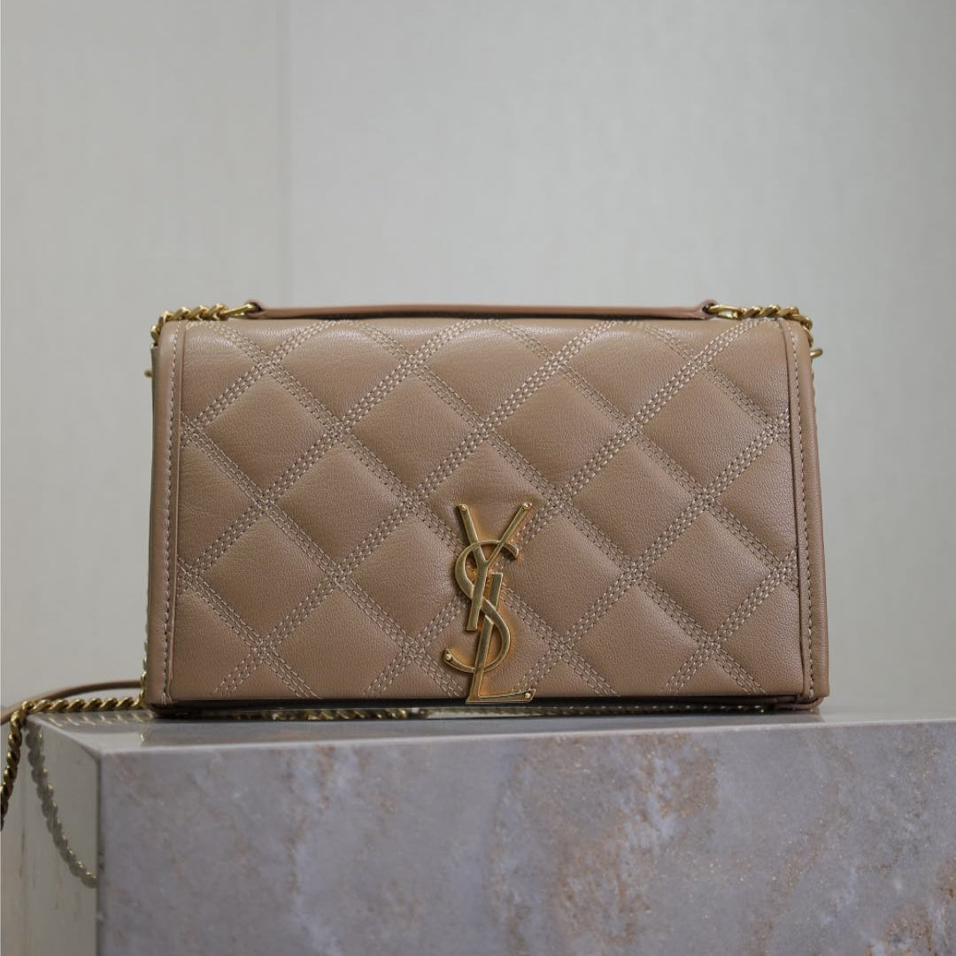 ベッキー 22インチ ミディアムブラウン キルティングラムスキン ゴールドハードウェア