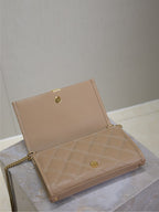 ベッキー 22インチ ミディアムブラウン キルティングラムスキン ゴールドハードウェア