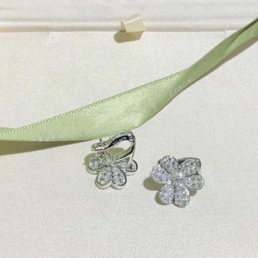 [⭐JeweliWhal]FRIVOLE SILVER FLOWER DIAMOND EARRINGS