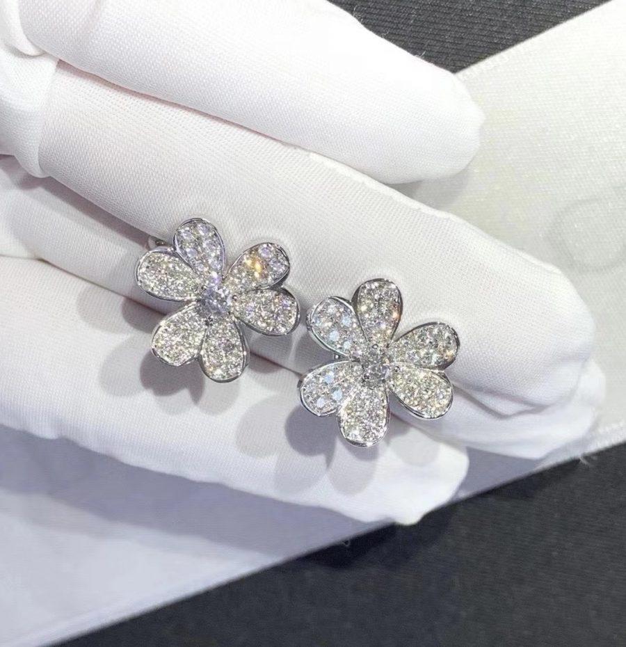 [⭐JeweliWhal]FRIVOLE SILVER FLOWER DIAMOND EARRINGS
