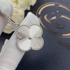 [⭐JeweliWhal]CLOVER 25MM SILVER BIG CLOVER NECKLACE