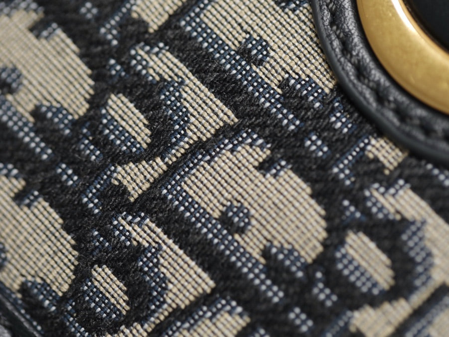 30 モンテーニュ 19cm 青斜め刺繍