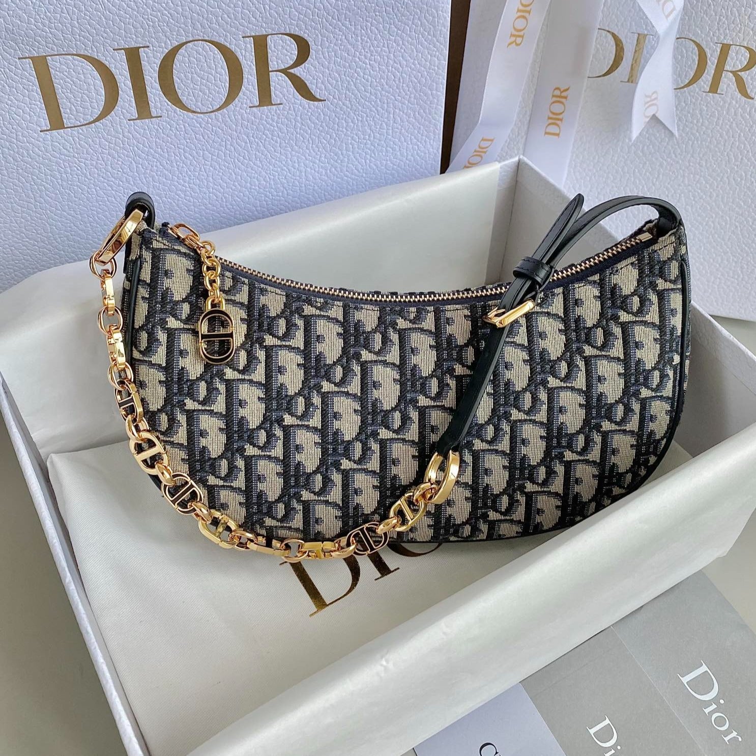 CDラウンジ 26cm ブルー 斜め刺繍