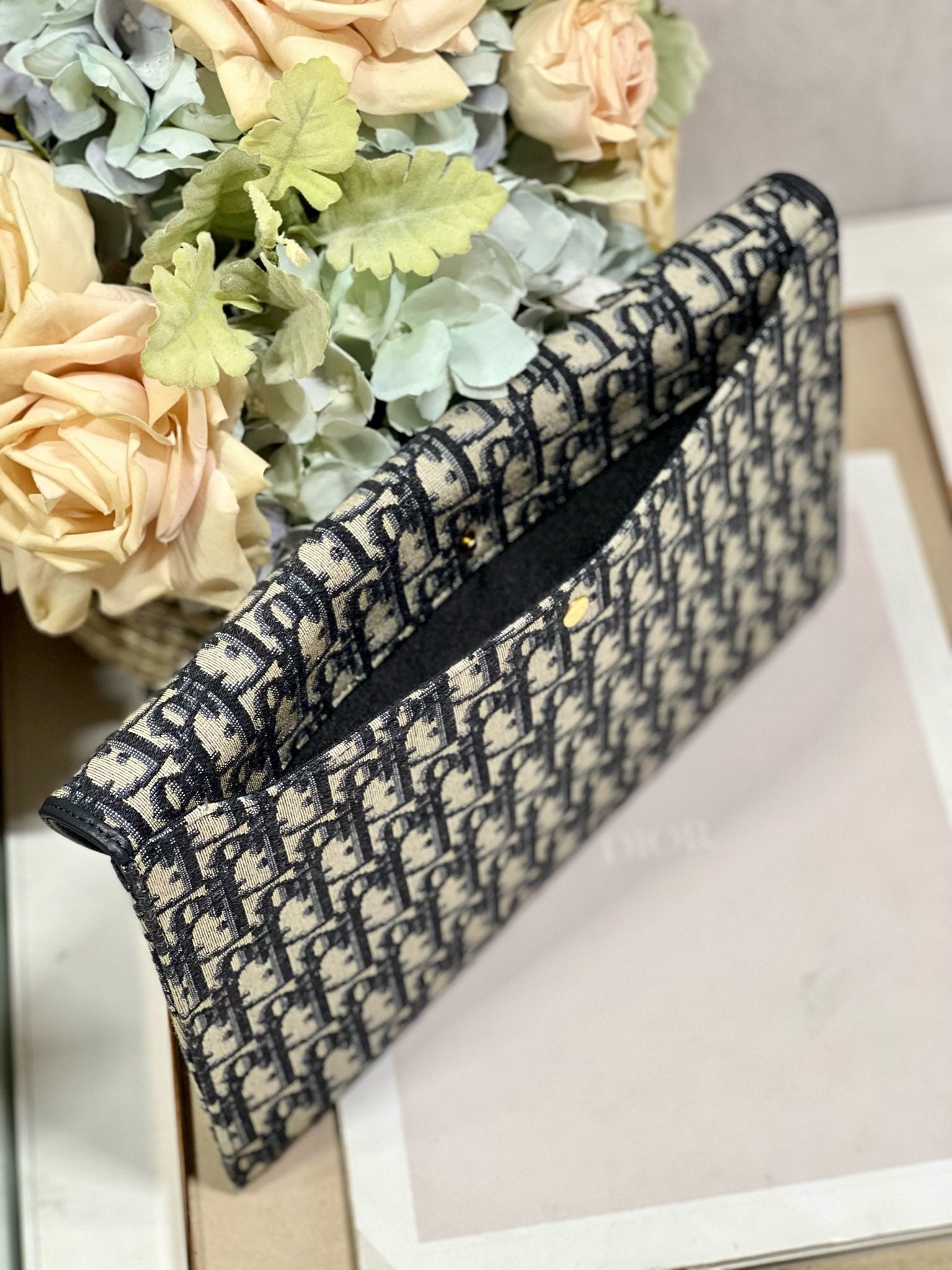 30 モンテーニュ 30cm ブルー斜め刺繍