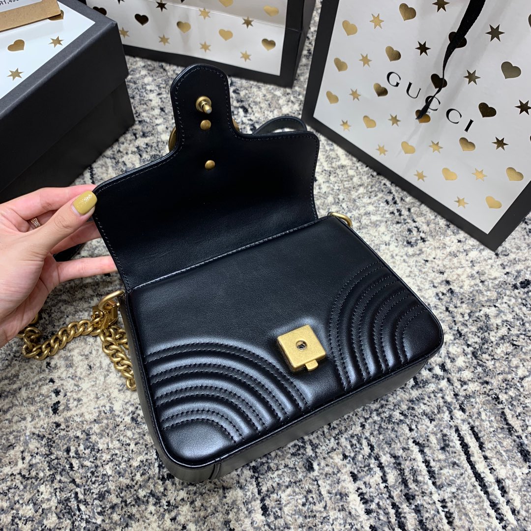 GGマーモント 21cm ミニトップ ブラック カーフスキン ゴールド金具