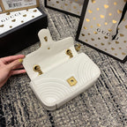 GGマーモント 22cm ホワイトカーフスキン ゴールド金具