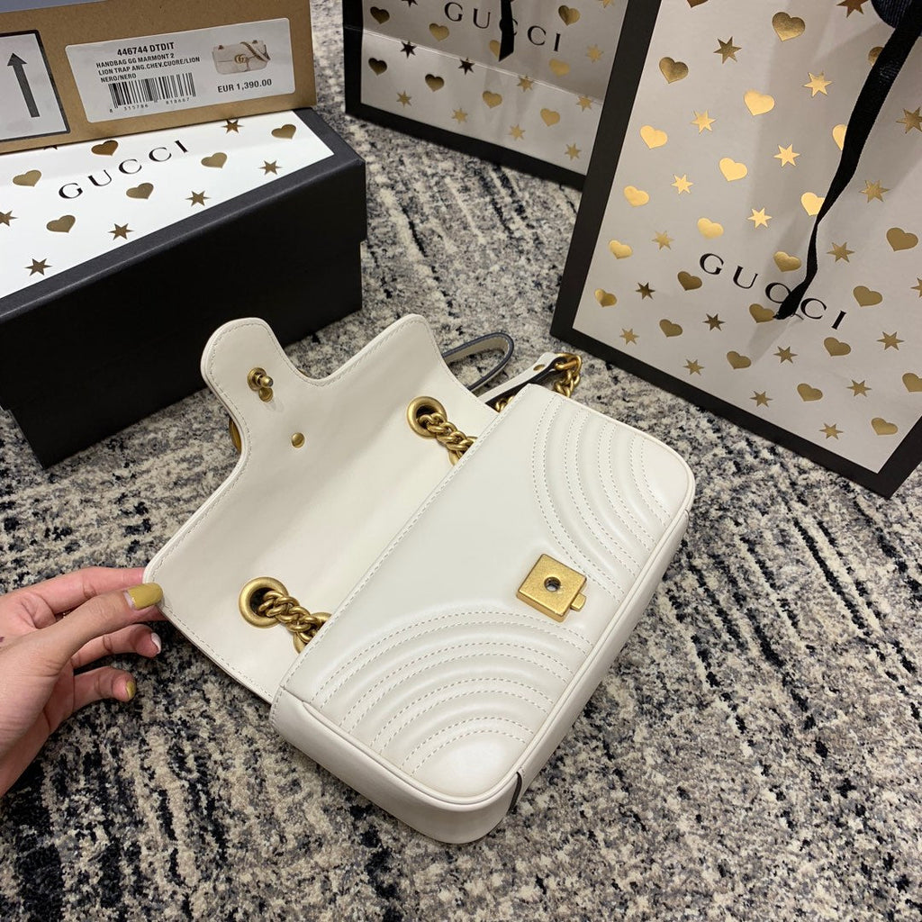 GGマーモント 22cm ホワイトカーフスキン ゴールド金具