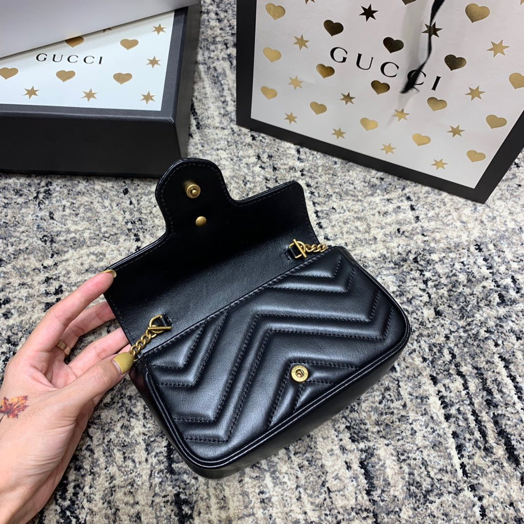 GGマーモント ミニ 16.5cm ブラック カーフスキン ゴールド金具