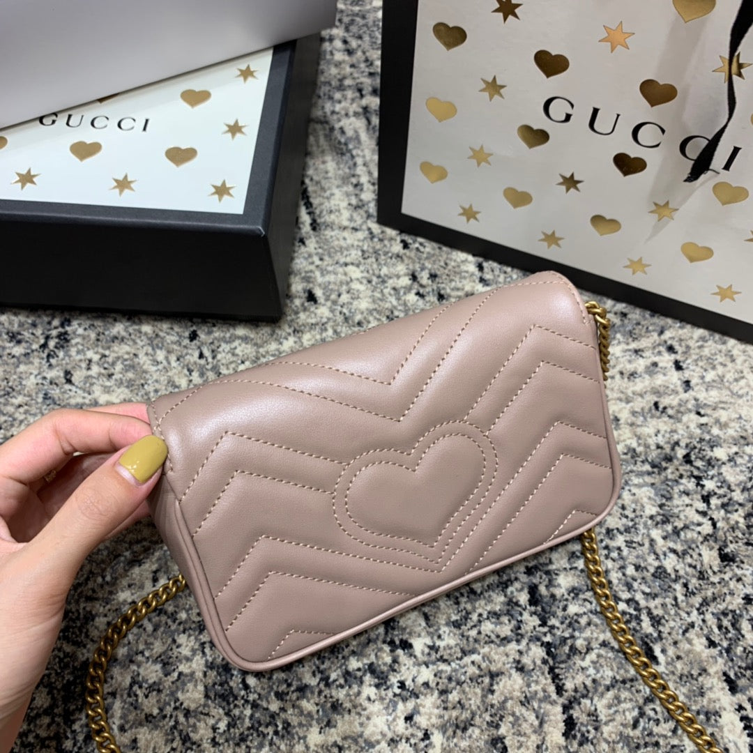 GGマーモント ミニ 16.5cm ダークベージュ カーフスキン ゴールド金具